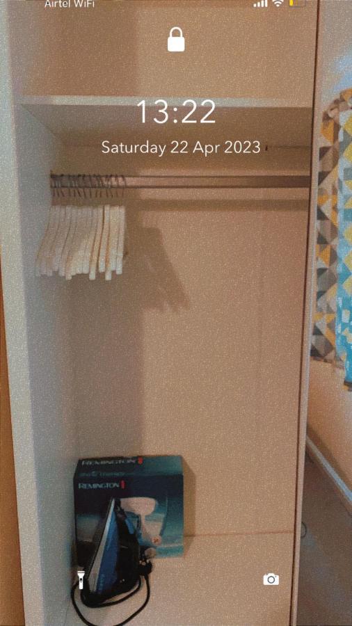 Lovely 2 Bed Flat/Apt In East London- Nice Estate. Dagenham Ngoại thất bức ảnh